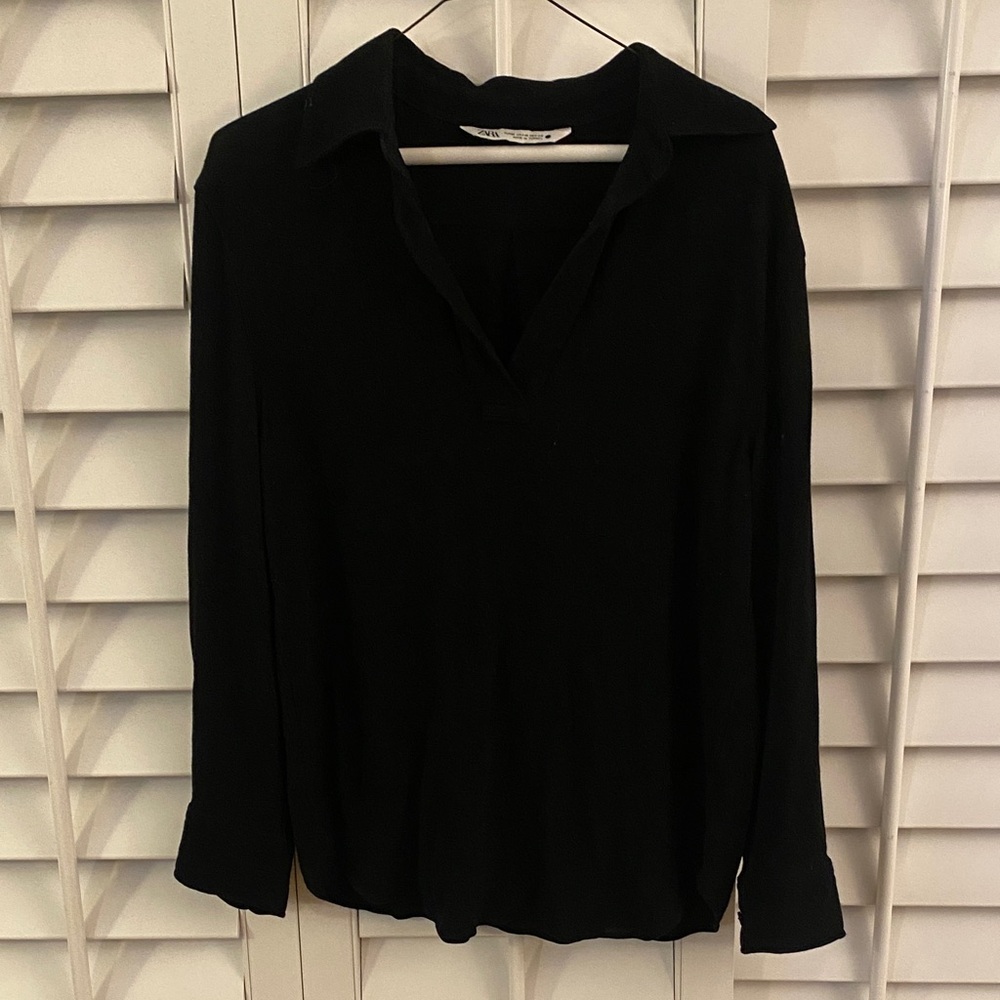 Zara Black Long-Sleeve Collared Button-Down Top